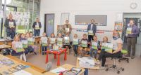 Bild 1 von Landkreis verschenkt Natur-Bilderbücher an alle Erstklässler