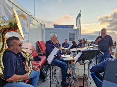 Bild 0 von Neue Beachflags für den Musikzug
