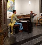 Bild 3 von Begeisterndes Benefizkonzert des Schweizer Duos „Les Papillons“