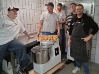 Bild 1 von Knetmaschine vom Heimatverein Juist für Stutenkerle