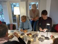 Bild 1 von Auch zu diesem Advent wurde im Loog wieder gebastelt