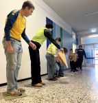 Bild 7 von Verschneites Frühjahrsfest der Inselschule vor den Winterferien